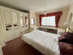 Photo 11- click for photo gallery